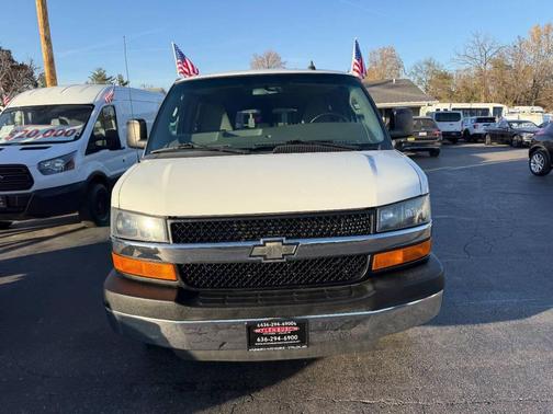 2016 Chevrolet Express 3500 LT