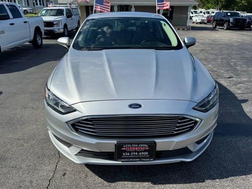 Silver 2018 Ford Fusion Hybrid SE