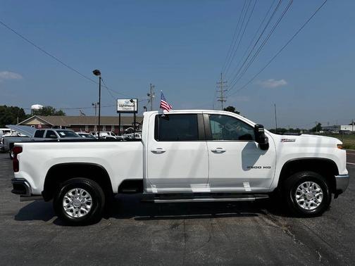 2024 Chevrolet Silverado 2500 LT