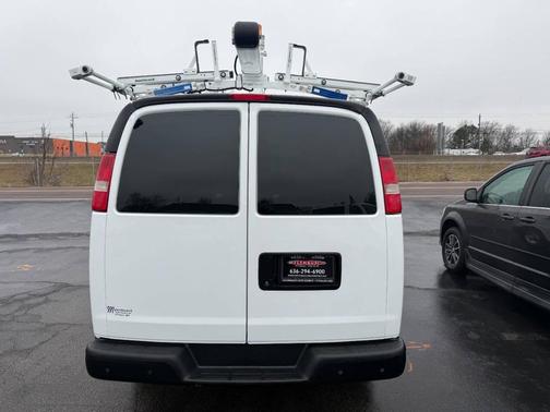 2015 Chevrolet Express 2500 Work Van