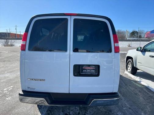 2018 Chevrolet Express 3500 LS