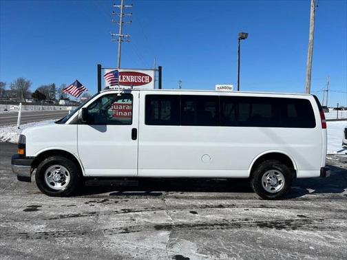 2018 Chevrolet Express 3500 LS