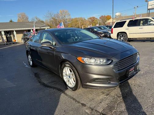 2015 Ford Fusion SE