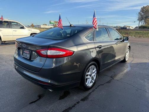 2015 Ford Fusion SE