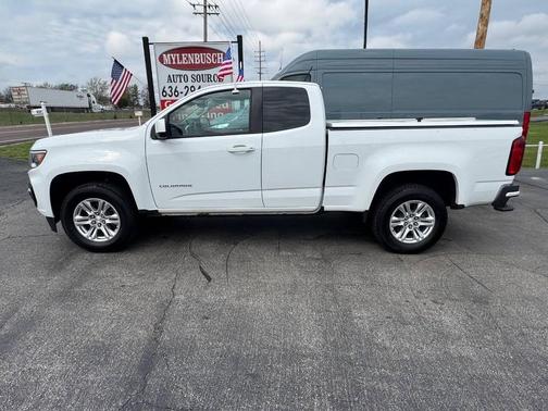 White 2021 Chevrolet Colorado LT
