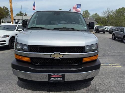 2020 Chevrolet Express 2500 LT 2500 3dr Passenger Van