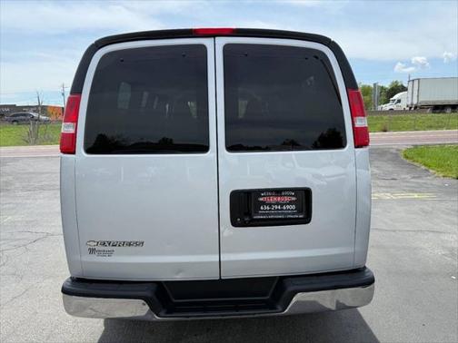 2020 Chevrolet Express 2500 LT 2500 3dr Passenger Van