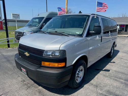 Silver Ice Metallic 2019 Chevrolet Express 2500 LS