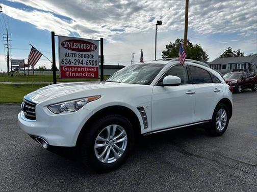 2014 INFINITI QX70 Base