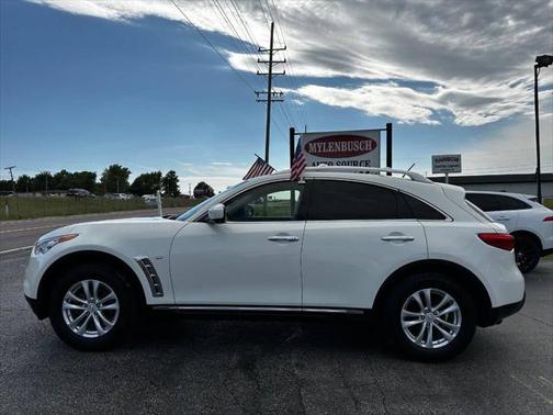 2014 INFINITI QX70 Base
