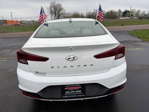 2019 Hyundai ELANTRA SEL