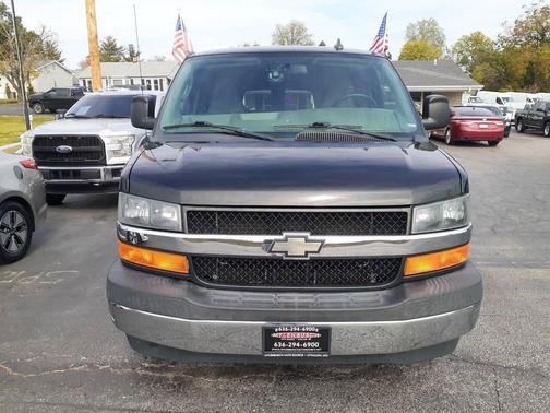 2017 Chevrolet Express 3500 LT