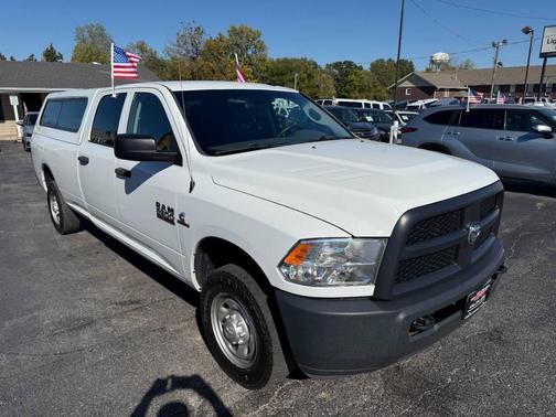 2017 RAM 2500 Tradesman 4x2 4dr Crew Cab 8 ft. LB Pickup