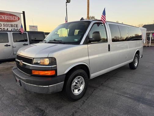 2016 Chevrolet Express 3500 LT