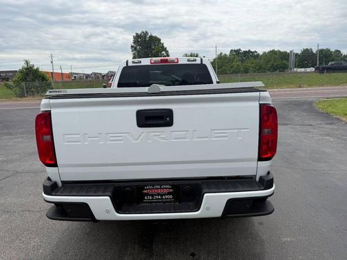 White 2021 Chevrolet Colorado LT