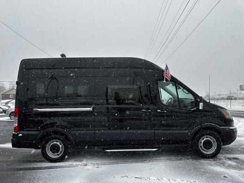 2017 Ford Transit-350 XL