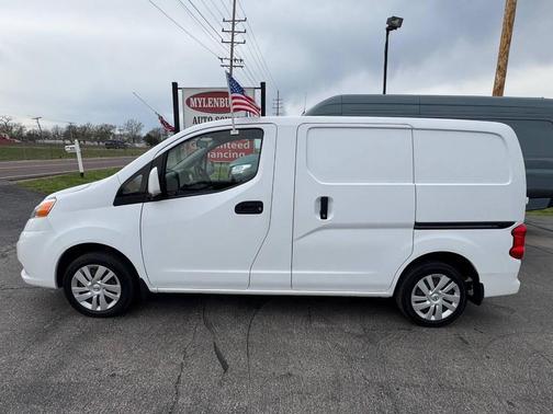 2017 Nissan NV200 SV