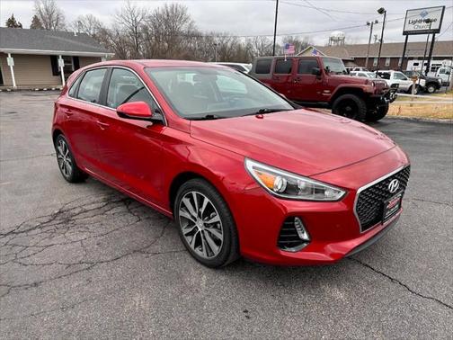 2020 Hyundai Elantra GT Base