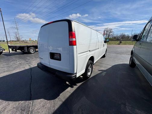2019 Chevrolet Express 3500 3500 3dr Extended Cargo Van