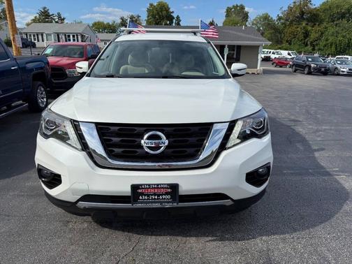 2020 Nissan Pathfinder SV 4x4 4dr SUV