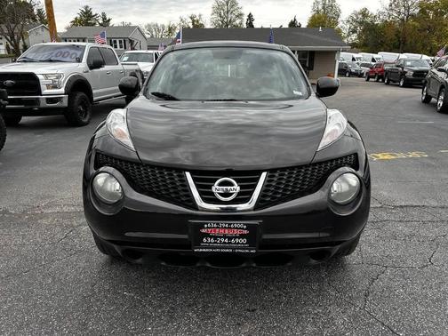 2014 Nissan Juke S 4dr Crossover