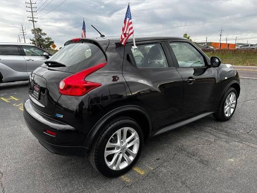 2014 Nissan Juke S 4dr Crossover
