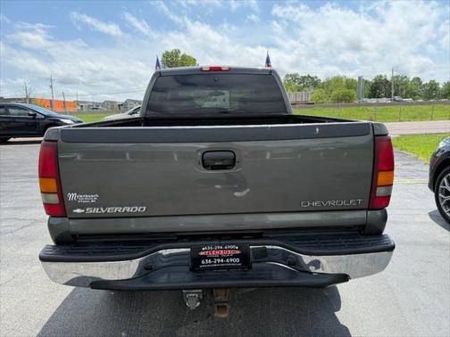 2002 Chevrolet Silverado 2500 LS H/D Crew Cab