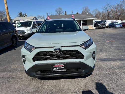 2021 Toyota RAV4 XLE