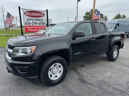 Black 2017 Chevrolet Colorado WT