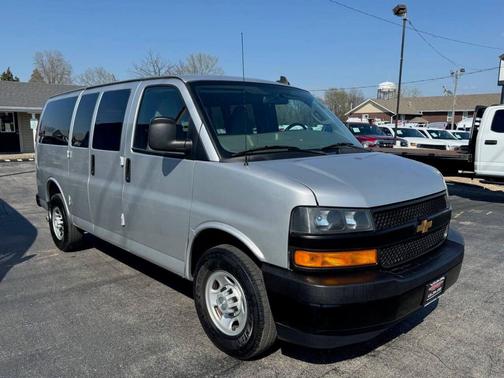 2019 Chevrolet Express 2500 LS