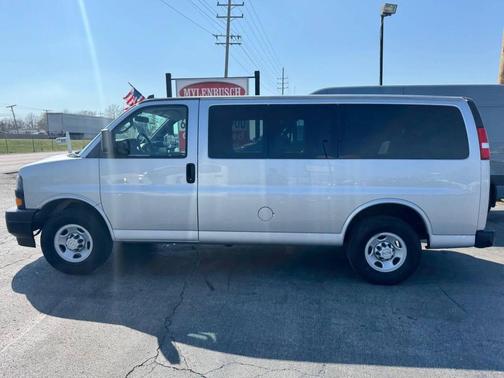 2019 Chevrolet Express 2500 LS