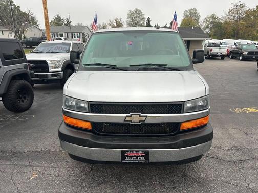 2017 Chevrolet Express 3500 LT