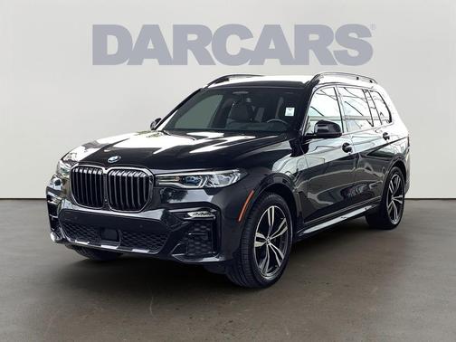 2022 BMW X7 M50i