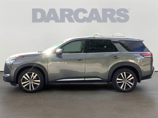 2024 Nissan Pathfinder Platinum 4WD