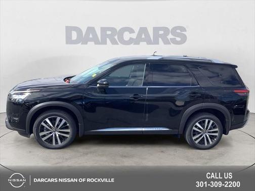 2025 Nissan Pathfinder Platinum 4WD