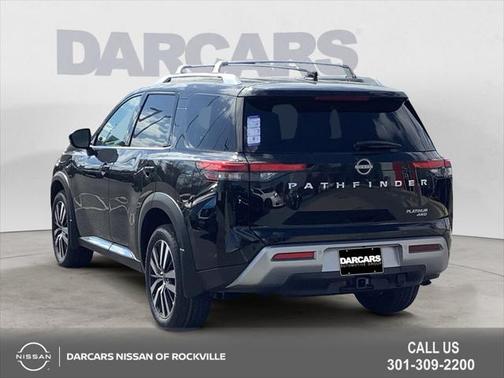 2025 Nissan Pathfinder Platinum 4WD