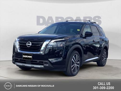 2025 Nissan Pathfinder Platinum 4WD