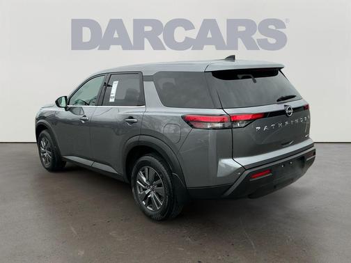 2024 Nissan Pathfinder S 4WD