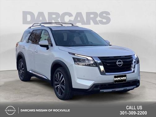 2025 Nissan Pathfinder Platinum 4WD