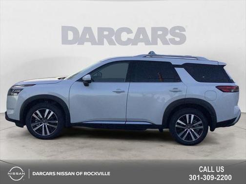 2025 Nissan Pathfinder Platinum 4WD