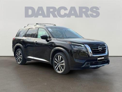 2025 Nissan Pathfinder Platinum 4WD