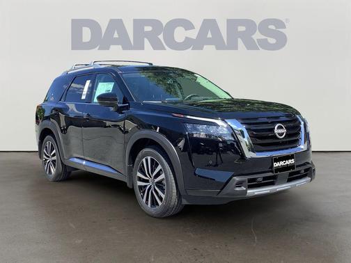 2025 Nissan Pathfinder Platinum 4WD