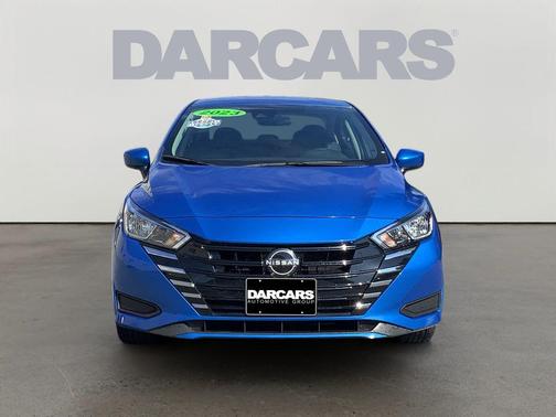 2023 Nissan Versa 1.6 SV