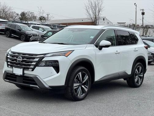2024 Nissan Rogue SL