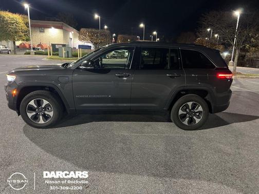 2022 Jeep Grand Cherokee 4xe Base