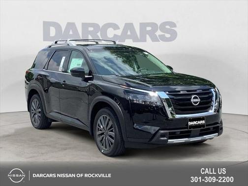 2025 Nissan Pathfinder SL 4WD