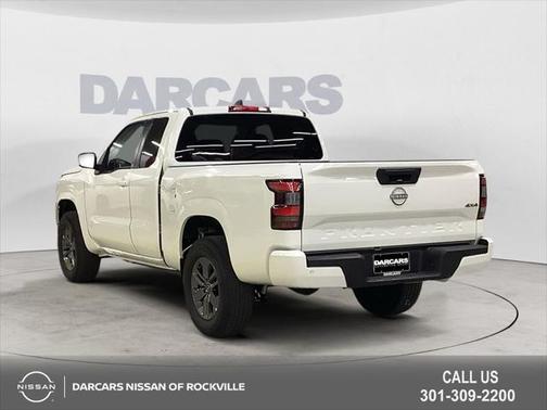 2025 Nissan Frontier SV