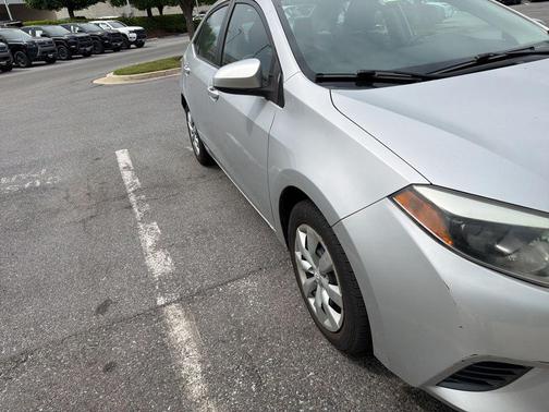 Classic Silver Metallic 2015 Toyota Corolla LE