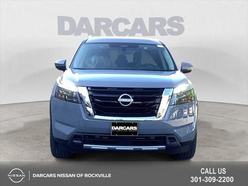2025 Nissan Pathfinder Platinum 4WD