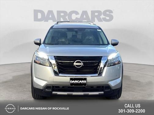 2025 Nissan Pathfinder SL 4WD